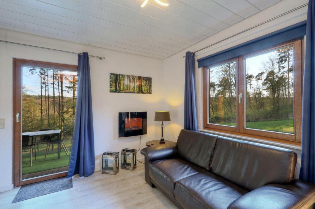 Seepark Kirchheim Ferienhaus Bei Zeta Mit Sauna Dış mekan fotoğraf