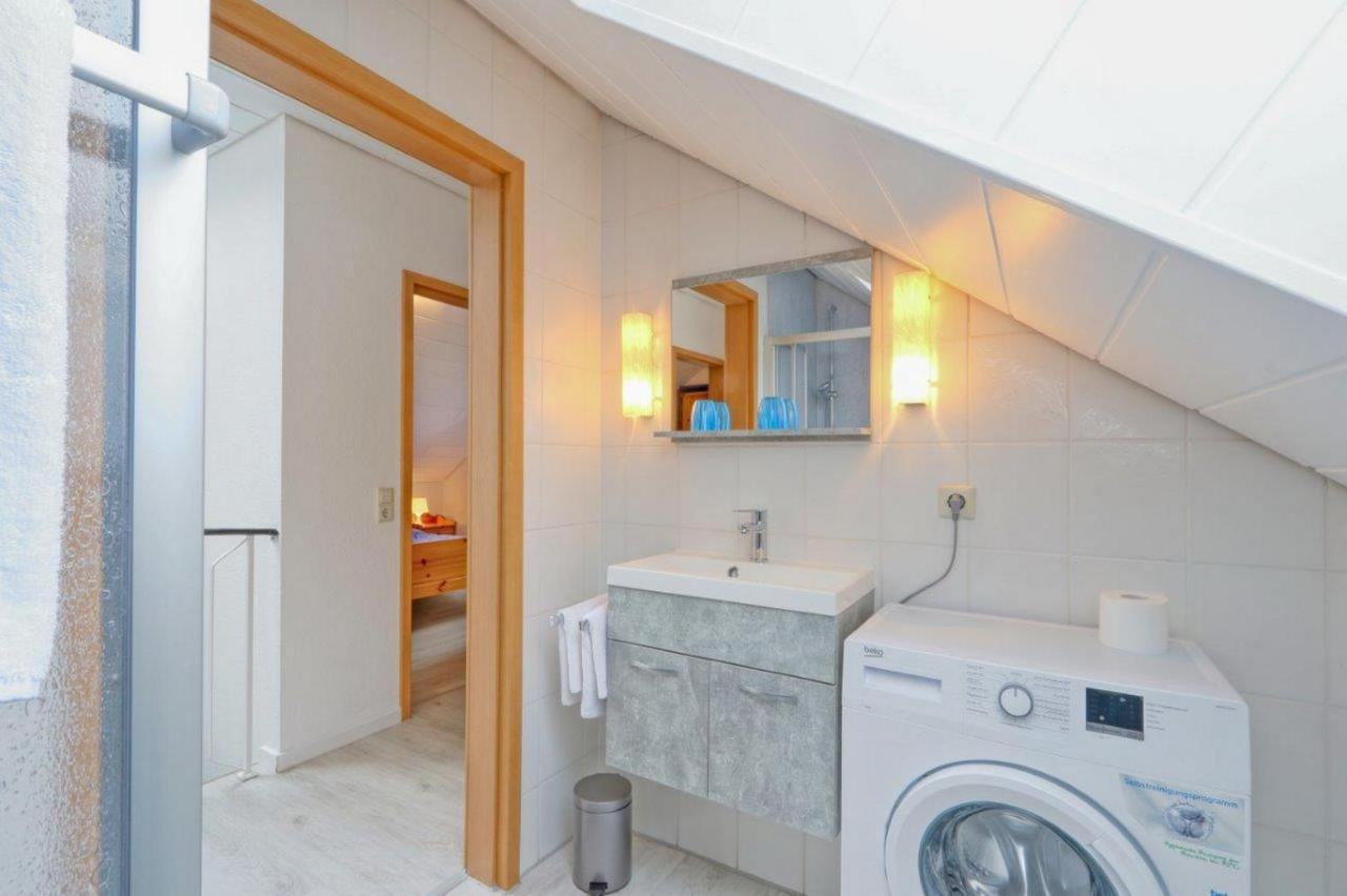 Seepark Kirchheim Ferienhaus Bei Zeta Mit Sauna Dış mekan fotoğraf