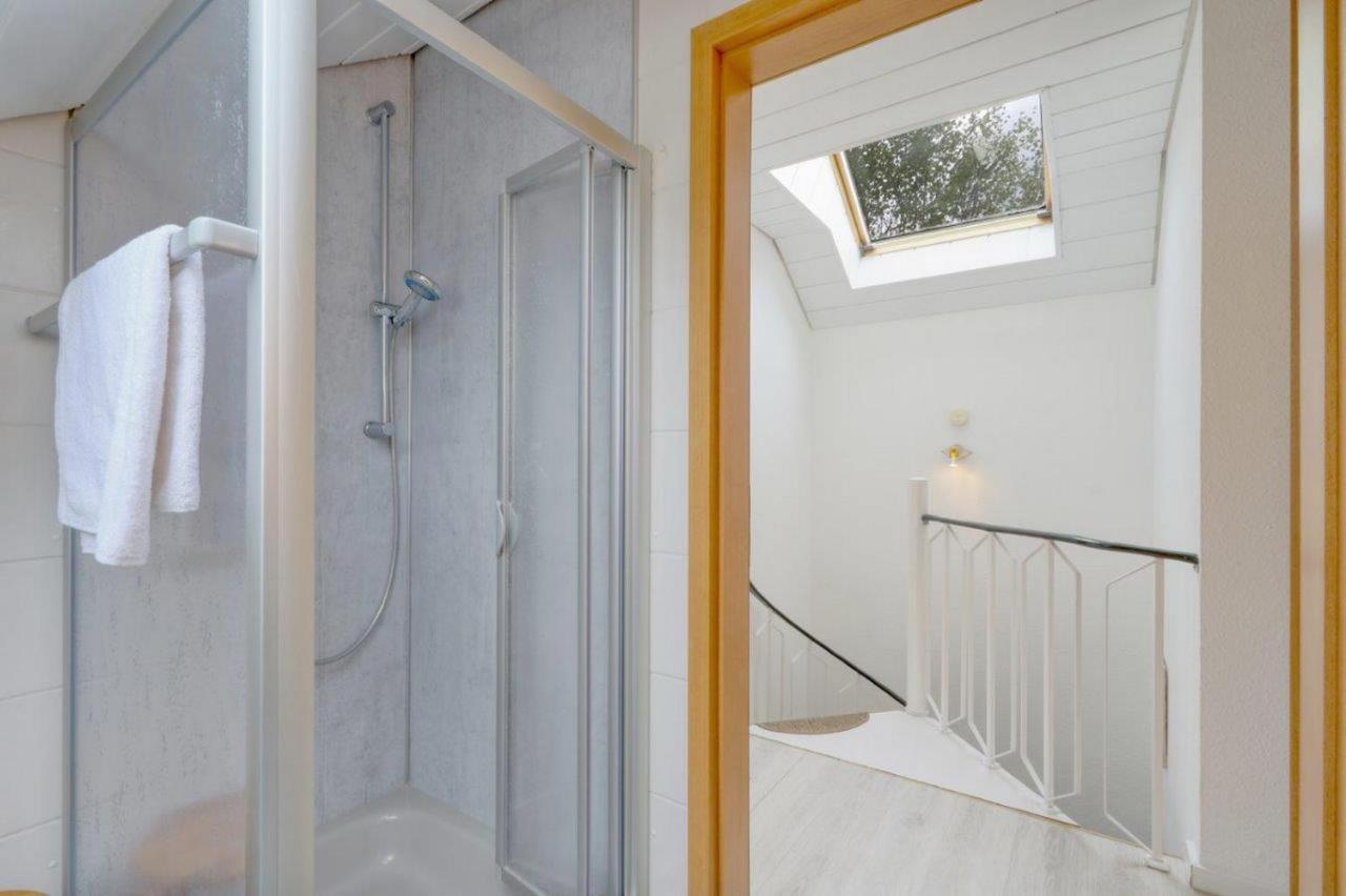 Seepark Kirchheim Ferienhaus Bei Zeta Mit Sauna Dış mekan fotoğraf