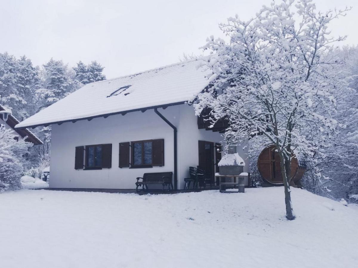 Seepark Kirchheim Ferienhaus Bei Zeta Mit Sauna Dış mekan fotoğraf